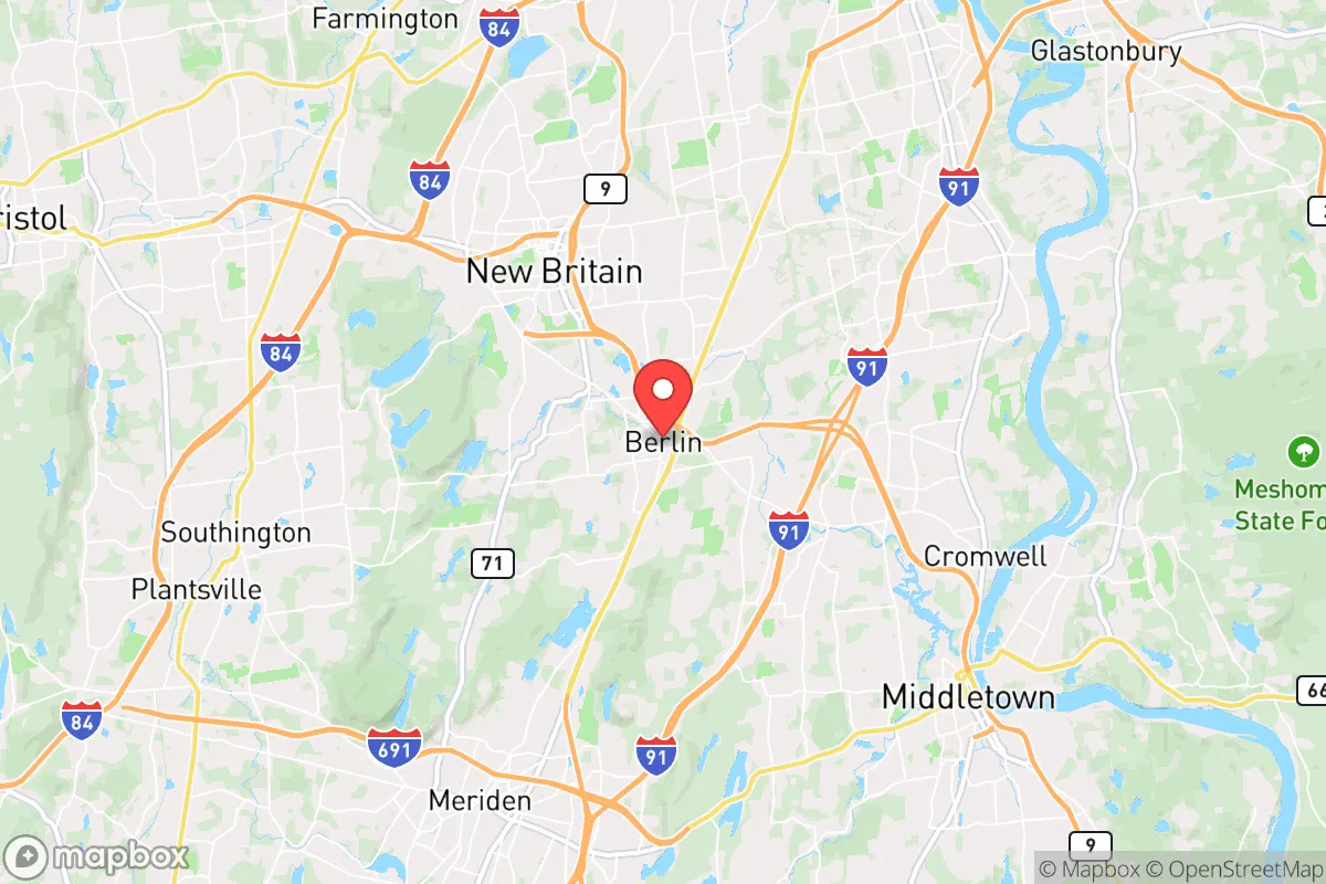 Map centered at 41.6215, -72.7457
