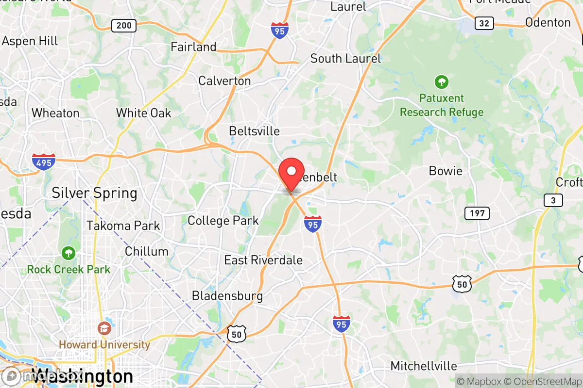 Map centered at 38.9953, -76.8885