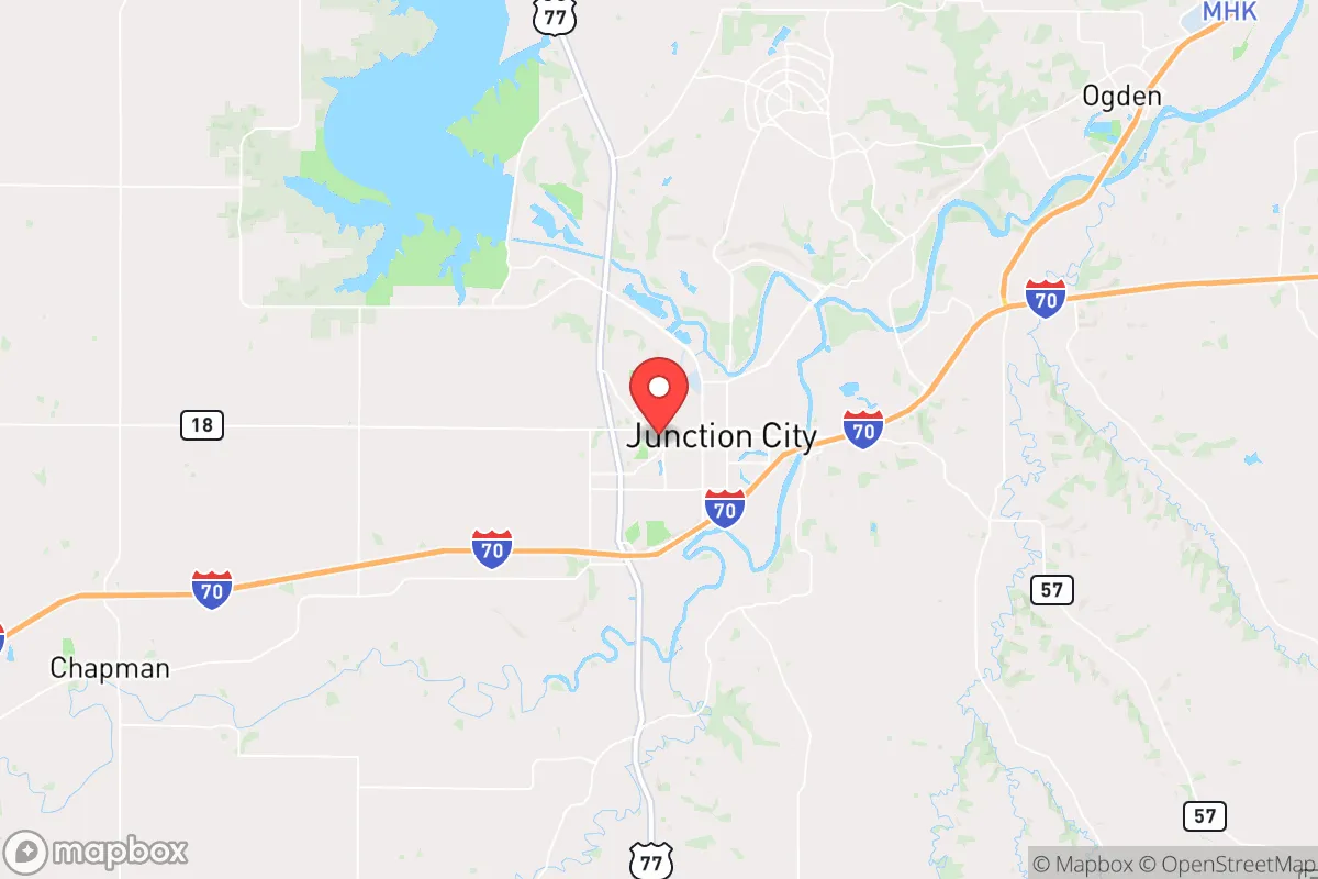 Map centered at 39.0277, -96.8508