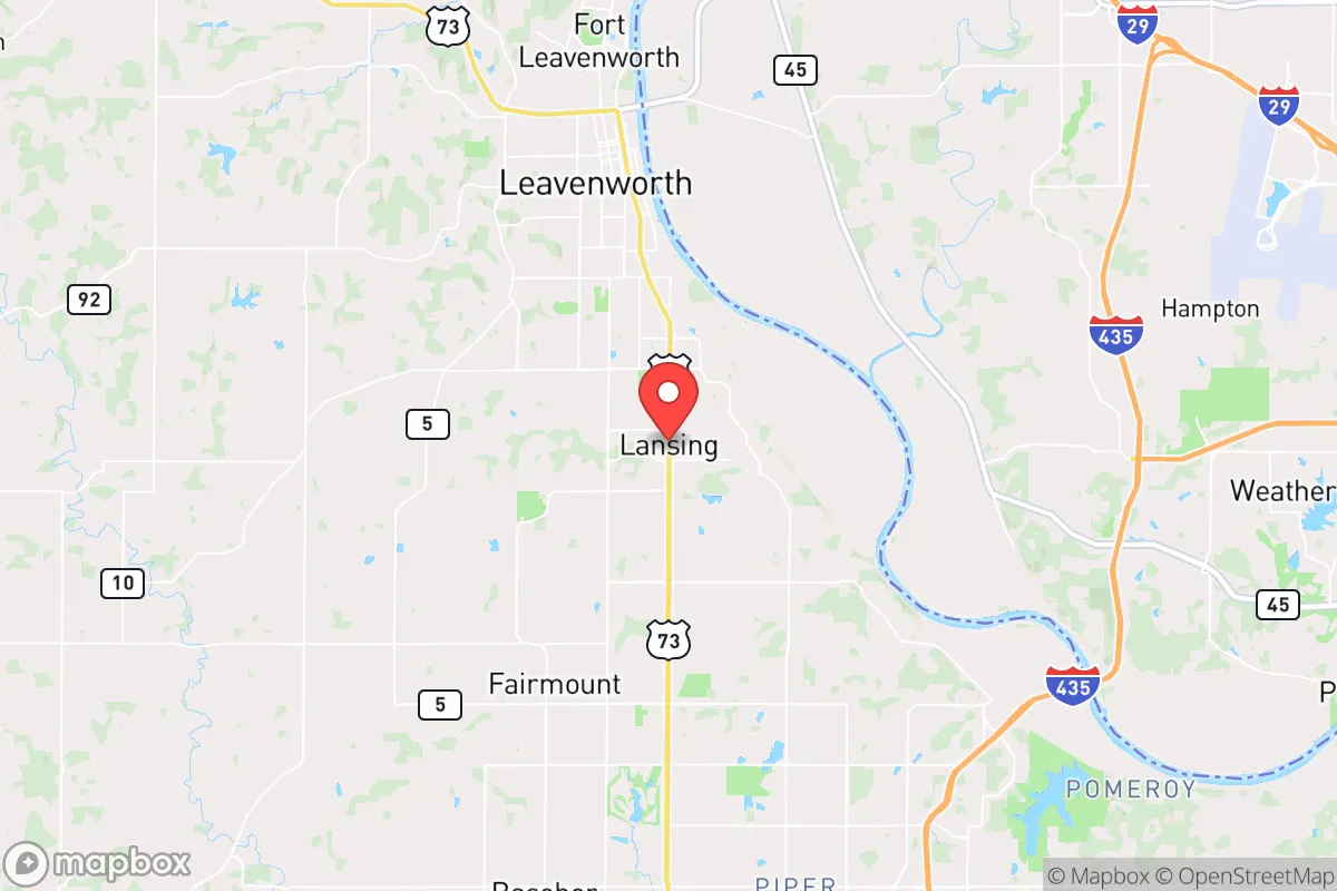 Map centered at 39.2422, -94.8973
