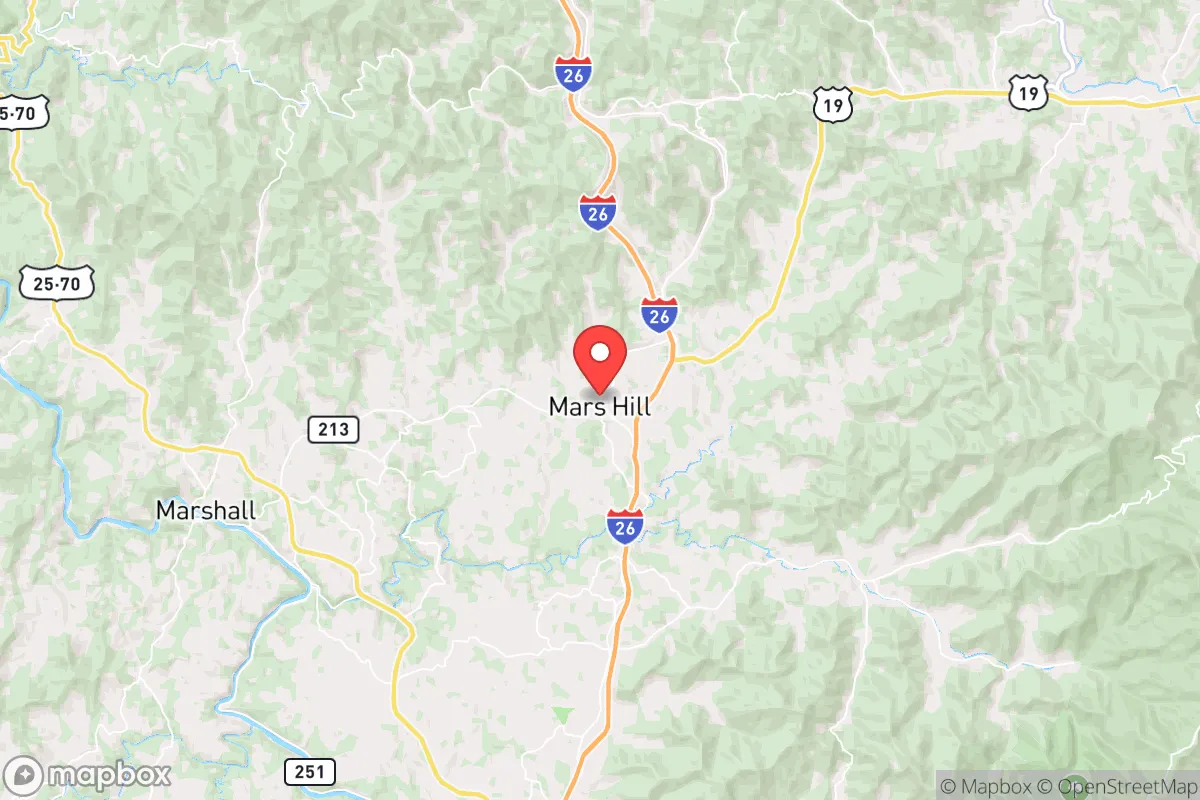 Map centered at 35.8282, -82.5485