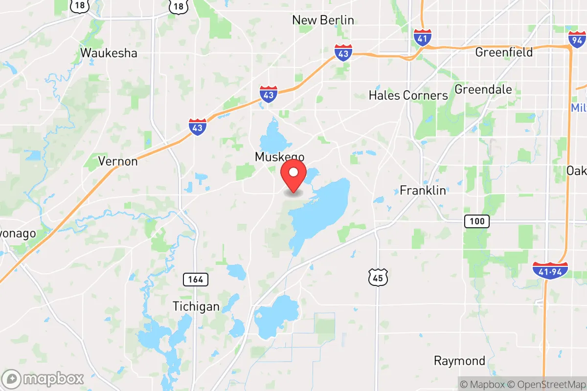 Map centered at 42.8860, -88.1291