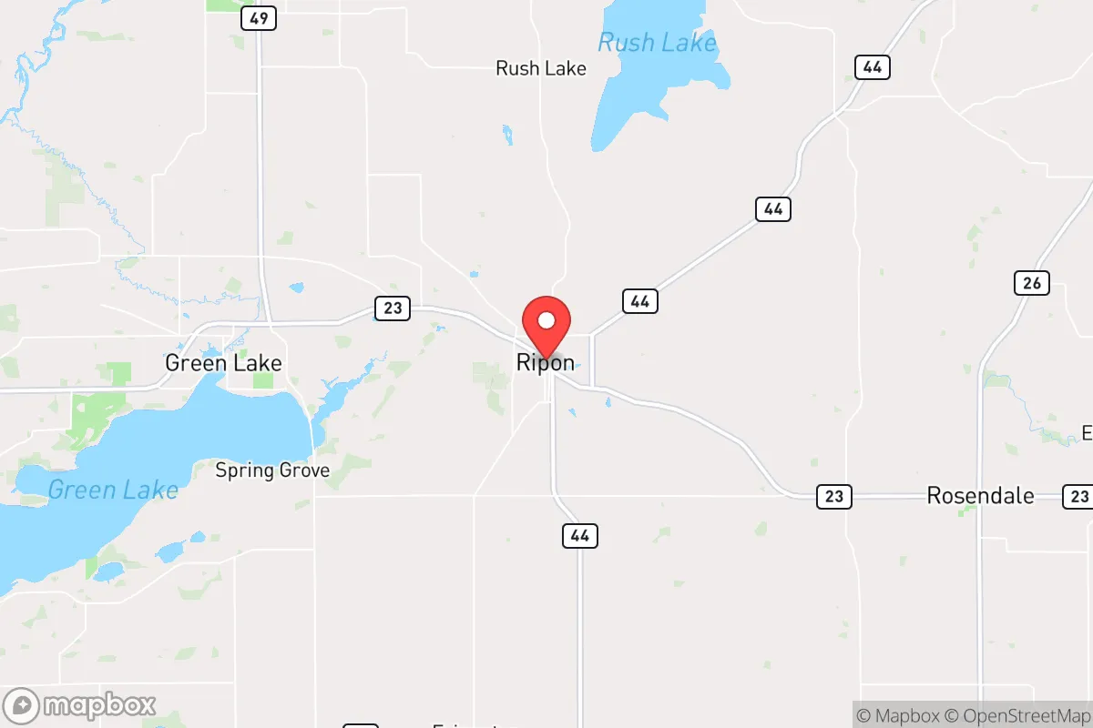 Map centered at 43.8438, -88.8383