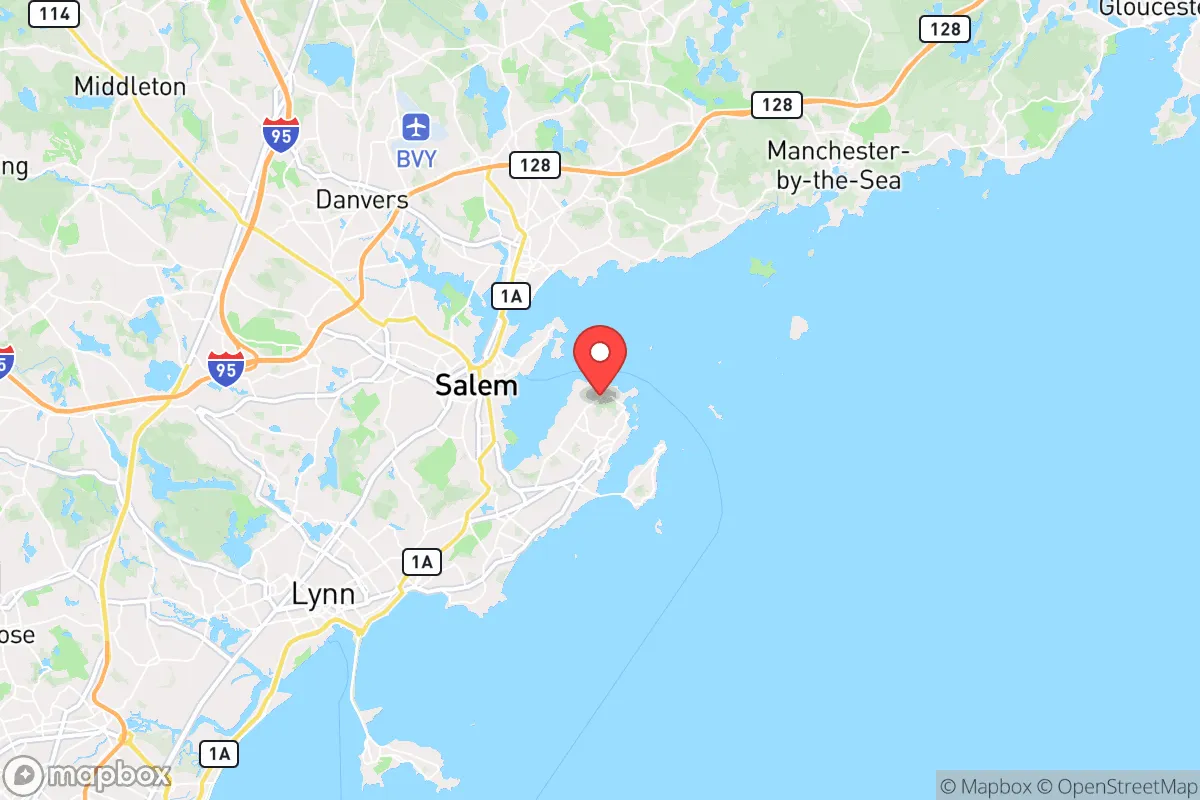 Map centered at 42.5157, -70.8544