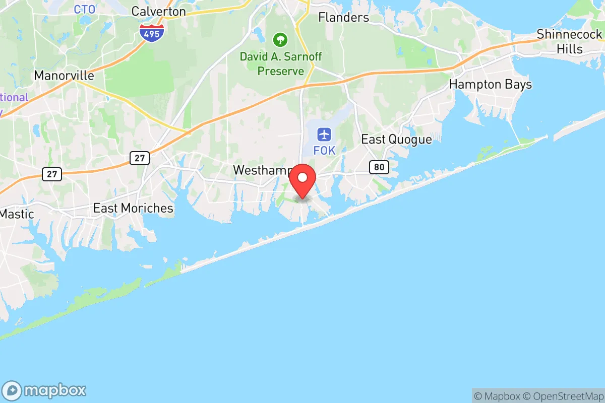 Map centered at 40.8085, -72.6454