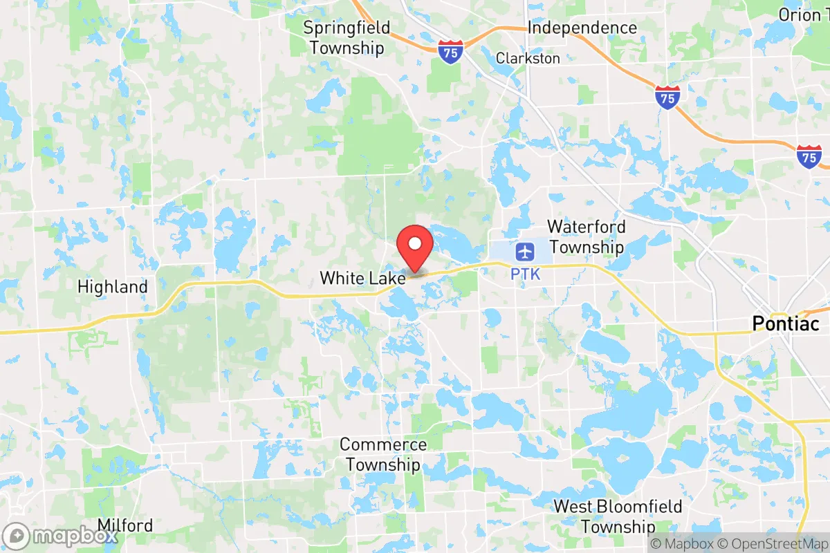 Map centered at 42.6561, -83.4749