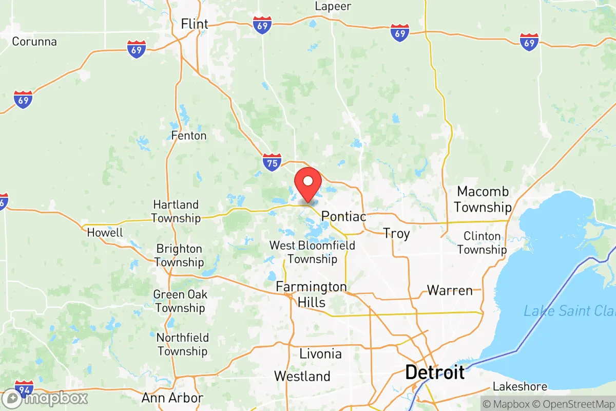 Map centered at 42.6603, -83.3858