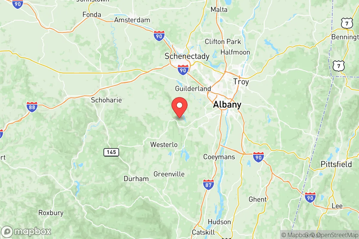 Map centered at 42.6001, -73.9737