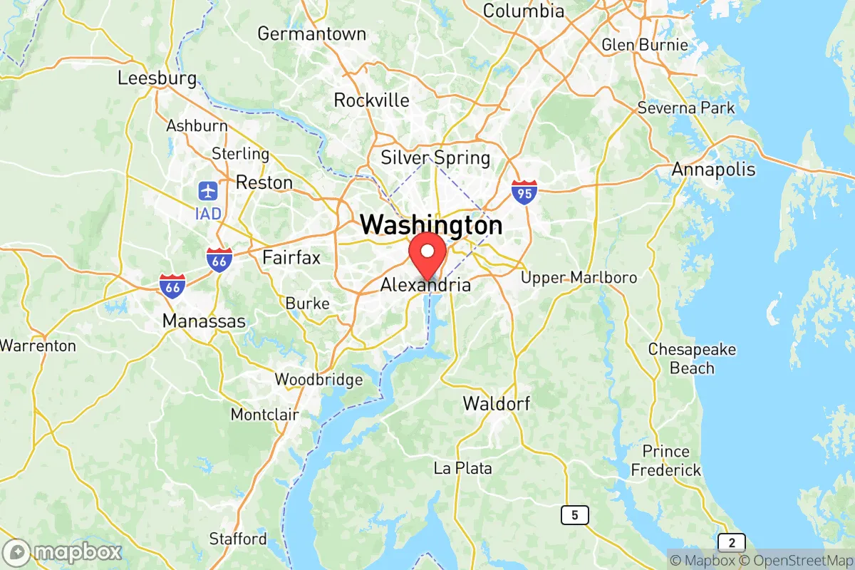 Map centered at 38.8047, -77.0435